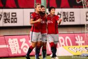 华体会官方入口-双方进入激烈角逐，谁能笑到最后