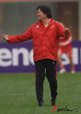 诺维奇城半场领先,积极备战 诺维奇城半场领先,积极备战