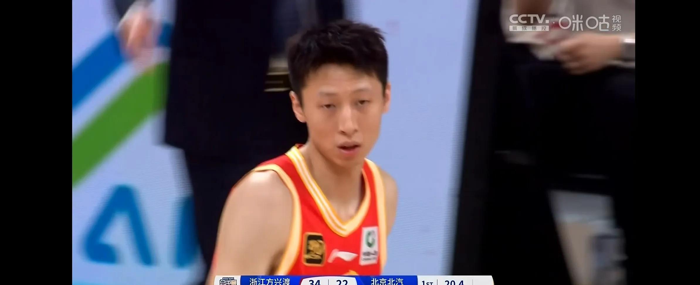 湖北队战术调整有效,祭出反击战术 湖北队战术调整有效,祭出反击战术