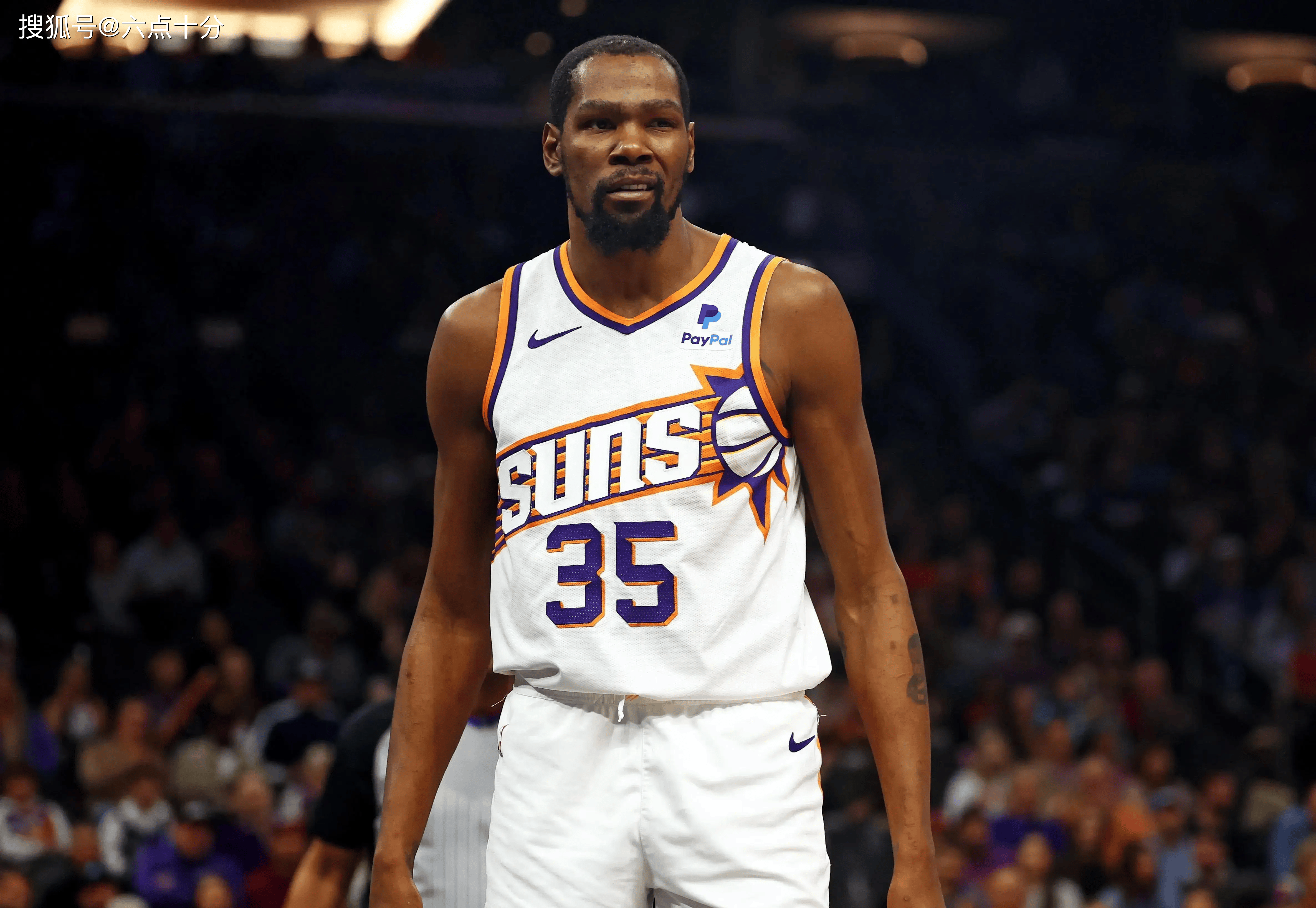 篮网险胜马刺，杜兰特+率队反超，惊艳全场