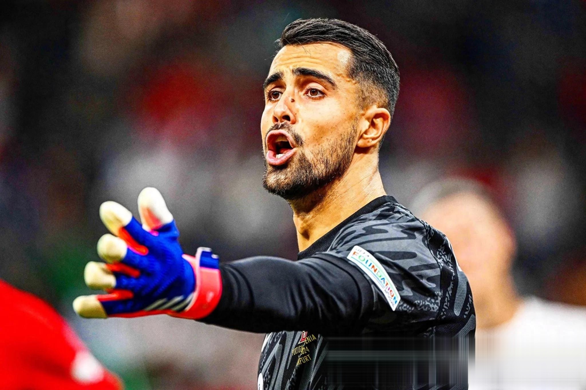 葡萄牙选手实现逆袭夺得拳击比赛银牌 葡萄牙选手实现逆袭夺得拳击比赛银牌