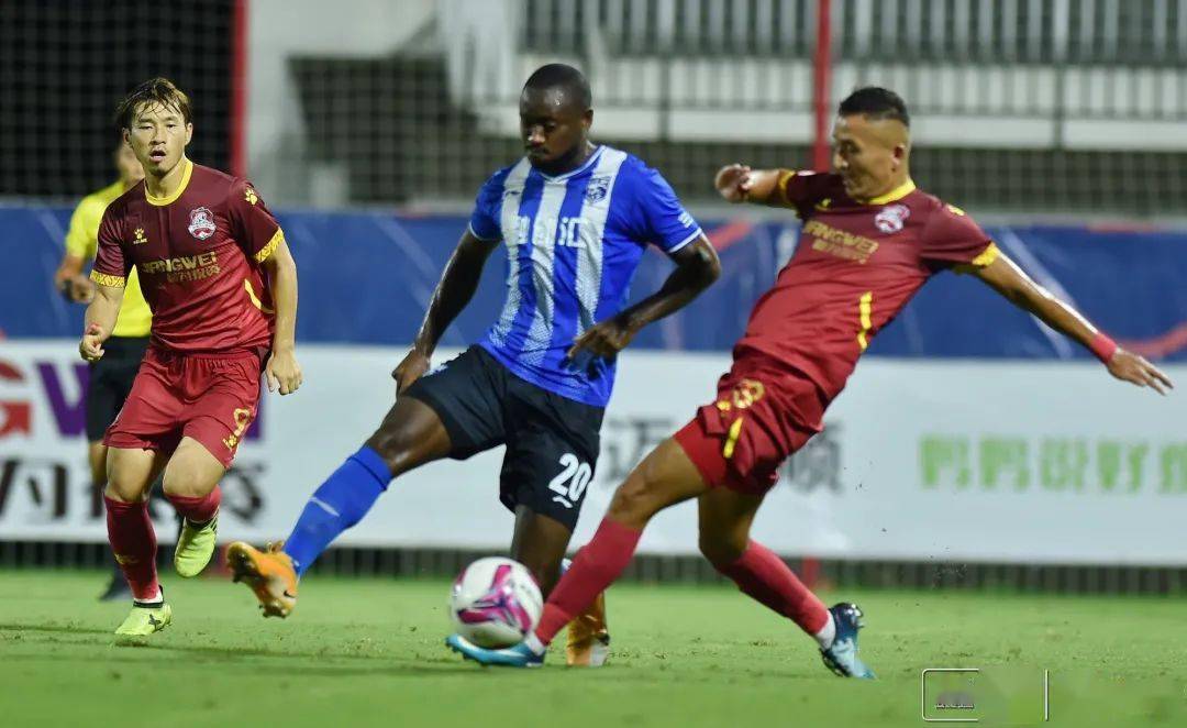 新疆雪豹队遭受逆转，战术调整迎战对手