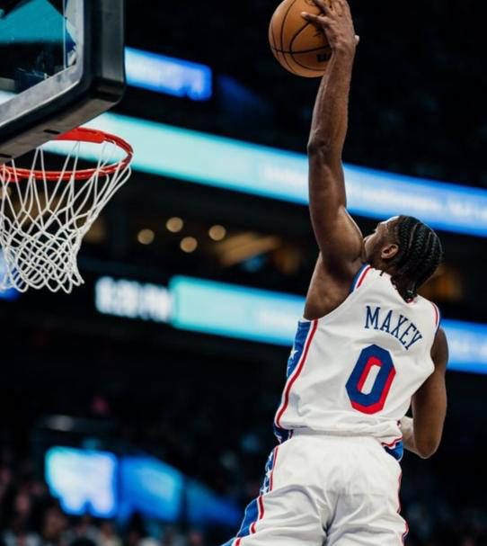 76人狭胜勇士，恩比德砍下27分