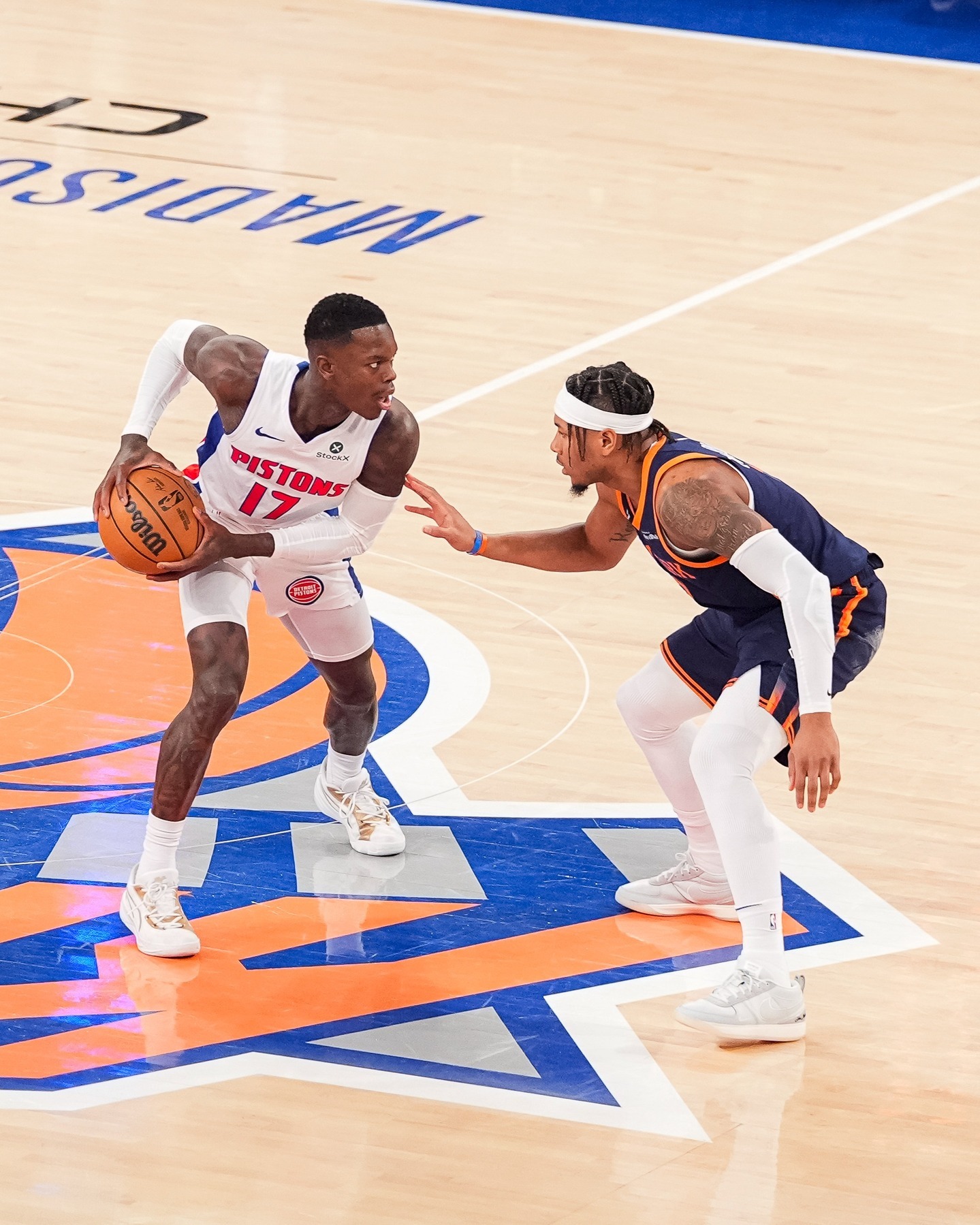 关于尼克斯主场大胜活塞,取得三连胜的信息 关于尼克斯主场大胜活塞,取得三连胜的信息